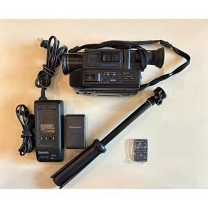 Vintage Panasonic Palmcorder X20 Digital Zoom PV 43 *Read Description*